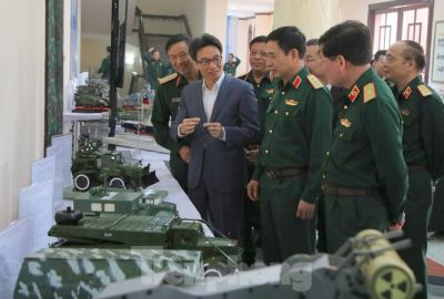 Quân đội cần đẩy mạnh nghiên cứu công nghệ quân sự