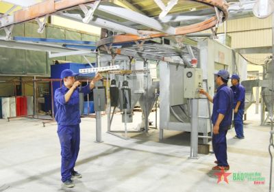 Điện tử Sao Mai mở rộng cung cấp các sản phẩm thiết bị giáo dục, âm thanh, cơ khí.