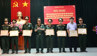 Hội nghị sơ kết và tôn vinh điển hình tiên tiến 05 năm thực hiện Cuộc vận động “Phát huy truyền thống, cống hiến tài năng, xứng danh Bộ đội Cụ Hồ”, họ